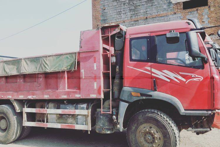 已售自卸车 一汽解放 330马力