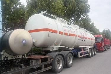 二手12.47米x2.55米 3轴 罐式半挂车