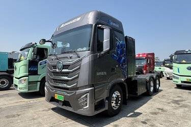 二手福田 智蓝重卡 6X4 纯电动牵引车  二手电动卡车电动牵引车图片