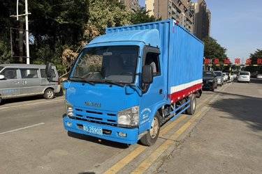 二手庆铃 五十铃100P 98马力 4.25米单排厢式轻卡(国五) 单桥 庆铃五十铃二手载货车 蓝牌