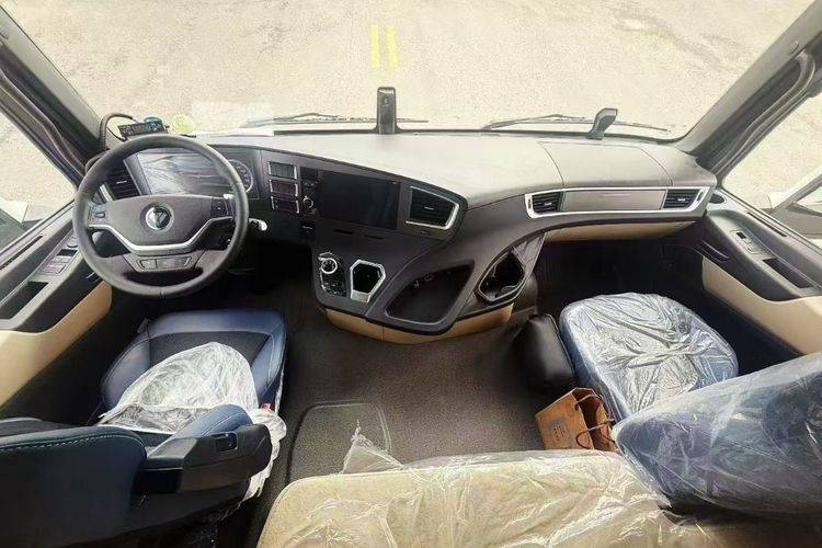 二手欧曼重卡(原福田欧曼) 380马力 专用车