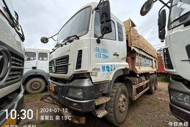 二手东风商用车 大力神重卡 350马力 6X4 5.4米自卸车(国五) 后八轮 雷诺二手自卸车 黄牌