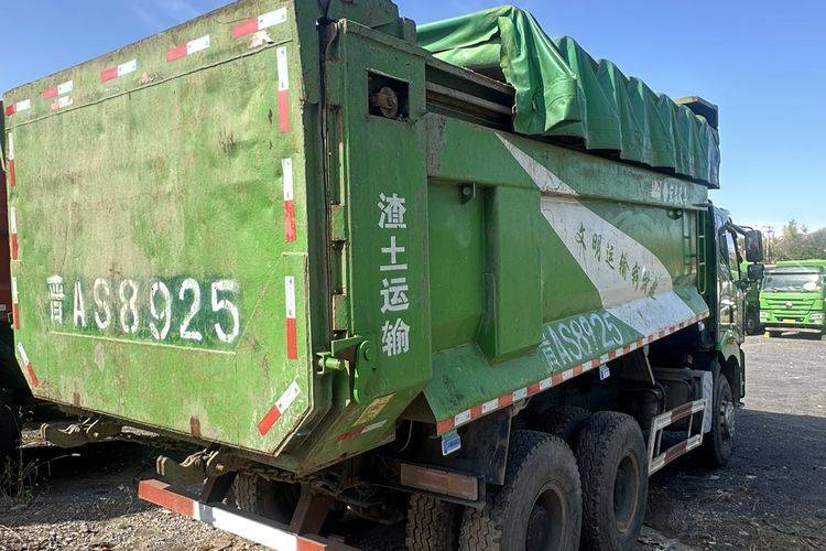 二手一汽解放 390马力 自卸车