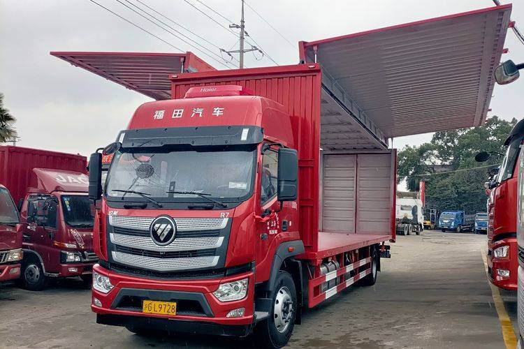 二手福田欧航 240马力 载货车