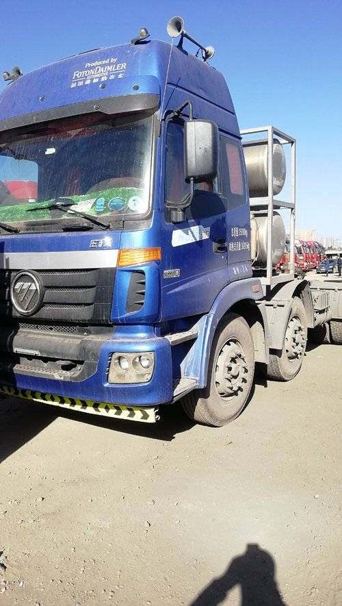 牵引车 福田欧曼 336马力