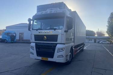 二手中国重汽 汕德卡SITRAK G7重卡 350马力 6X2 9.6米厢式货车(国六) 前四后四 曼二手载货车 黄牌