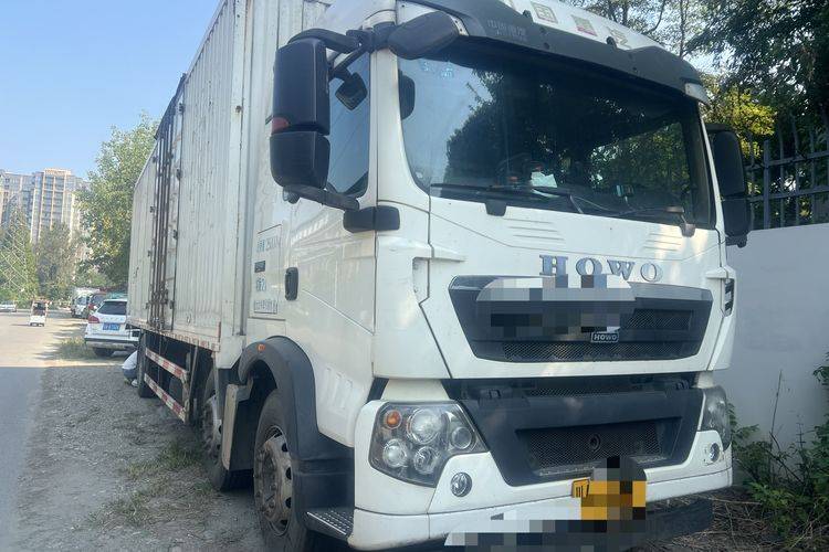 二手重汽豪沃(HOWO) 310马力 载货车