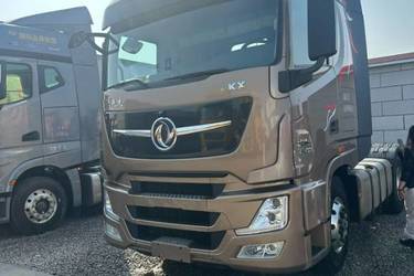 二手东风商用车 天龙旗舰KX 王者版 600马力 6X4牵引车(国六) 双驱 康明斯二手牵引车 黄牌图片