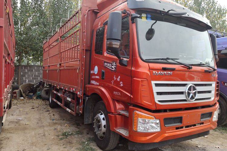 已售二手载货车 大运轻卡风驰 220马力