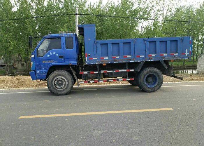 福田时代 95马力马力 自卸车