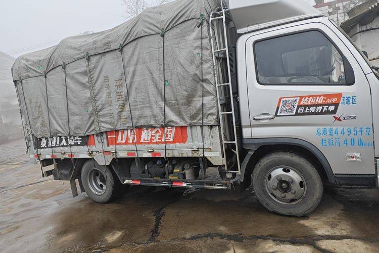 二手福田欧马可 122马力 载货车