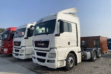 曼(MAN) TGX系列重卡 480马力 6X2R自动挡牵引车(国五) 后提升 曼二手牵引车 黄牌