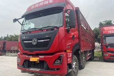 二手东风商用车 天龙KL重卡 舒适版 465马力 8X4 9.6米仓栅式载货车(国六) 前四后八 东风康明斯二手载货车 黄牌图片