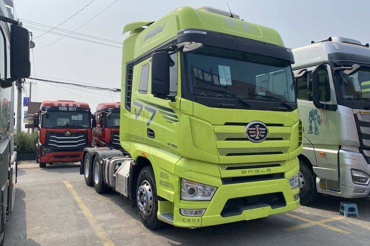 二手一汽解放 660马力 牵引车