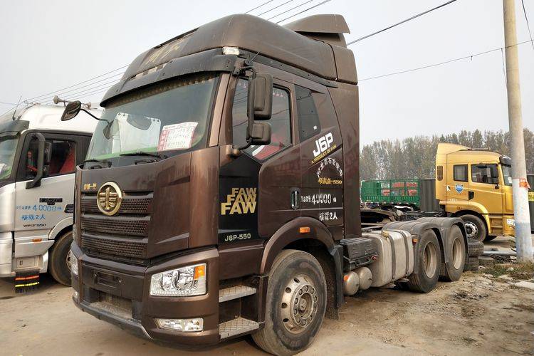 已售二手牵引车 一汽解放j6p ,18年8月上户国五6x4 550马力