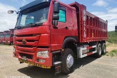 二手中国重汽 HOWO重卡 380马力 6X4 5.8米自卸车(国五) 后八轮 中国重汽二手自卸车 黄牌图片