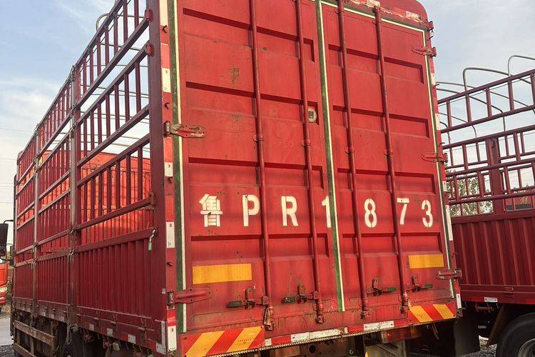二手陕汽重卡 300马力 载货车