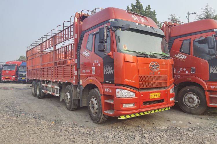 二手载货车 一汽解放j6p 420马力