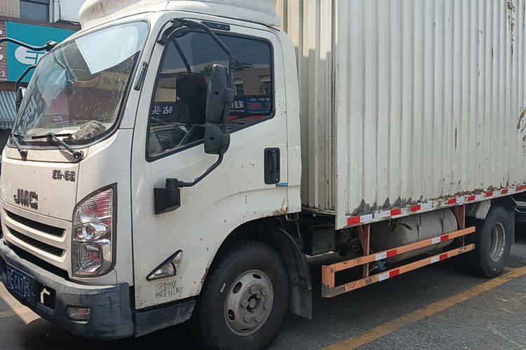 二手江铃汽车 129马力 载货车