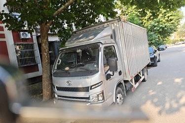 二手跃进 福星S100Q 1.6L 120马力 汽油 4.2米单排仓栅式小卡(国六) 单桥 上汽通用五菱二手载货车 蓝牌图片