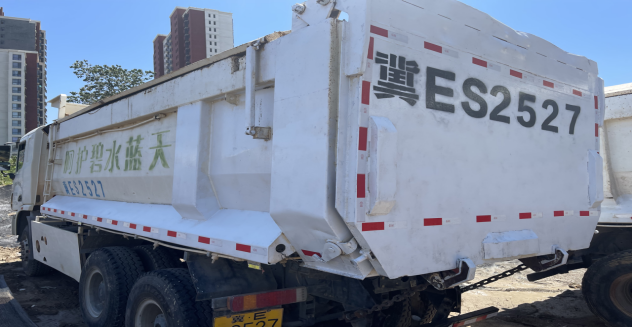 二手联合卡车 375马力 自卸车