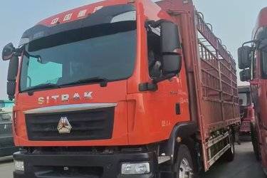 二手中国重汽 汕德卡SITRAK G5中卡 240马力 4X2 6.8米仓栅式载货车(国五) 单桥 中国重汽二手载货车 黄牌