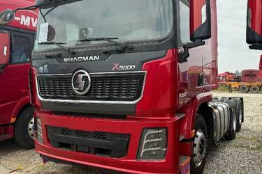 二手陕汽重卡 德龙X5000 530马力 6X4 AMT自动挡牵引车(国六) 双驱 潍柴二手牵引车 黄牌图片