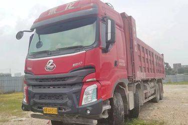 二手东风柳汽 乘龙H7 460马力 8X4 8.2米自卸车(国五) 前四后八 玉柴二手自卸车 黄牌图片