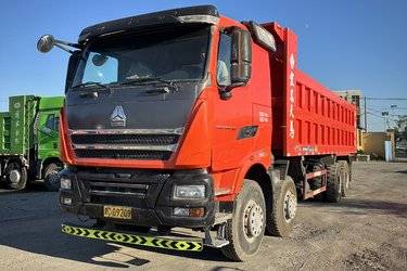 中国重汽HOWO TH7 510马力 8X4 8.2米自卸车(国六) 前四后八 曼二手自卸车 黄牌
