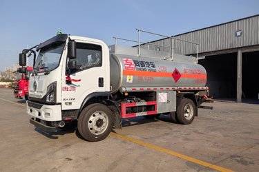 二手油罐车 东风商用车 东风天锦 160 6 4X2图片