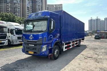 东风柳汽 乘龙H5 270马力 4X2 9.6米厢式载货车(国六) 单桥 玉柴二手载货车 黄牌