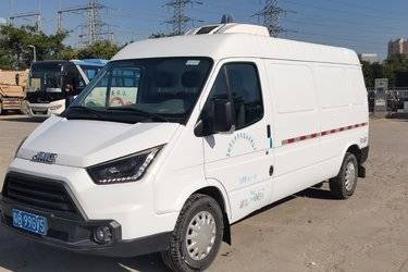 二手江铃汽车 特顺 2017款 116马力 3座 长轴 2.8T柴油 中顶商运型(国五)二手封闭货车后驱图片