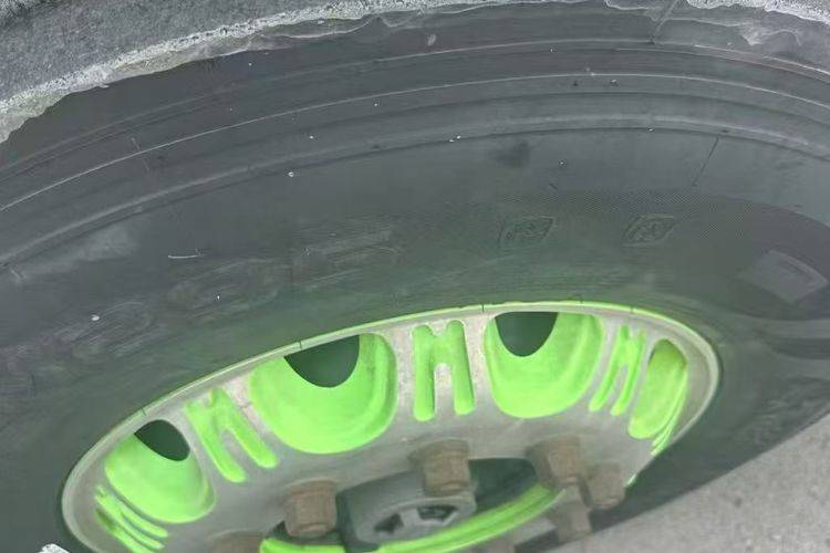 二手一汽解放 560马力 载货车