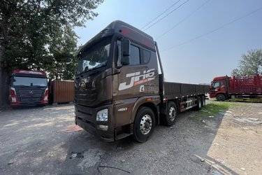 二手青岛解放 JH6重卡 领航版 460马力 8X4 9.5米AMT自动挡栏板载货车(国五) 前四后八 锡柴二手载货车 黄牌