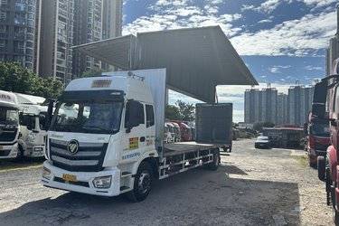 福田 欧曼ETX 220马力 4X2 9.6米厢式载货车底盘(国五) 单桥 东风康明斯二手载货车 黄牌