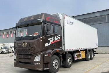 二手青岛解放 JH6 智尊版2.0 460马力 8X4 9.4米冷藏车(国六) 8X4 二手专用车冷藏车图片