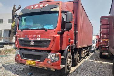 二手中国重汽 HOWO TX重卡 280马力 4X2 9.6米厢式载货车(国五) 单桥 曼二手载货车 黄牌
