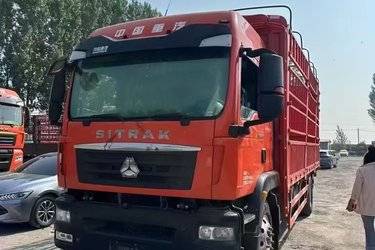 二手中国重汽 汕德卡SITRAK G5中卡 240马力 4X2 6.8米仓栅式载货车(国五) 单桥 曼二手载货车 黄牌图片