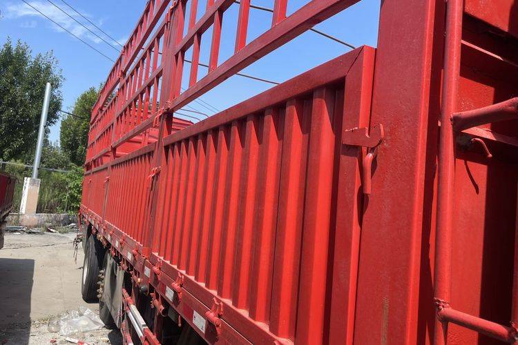 二手东风商用车 350马力 载货车