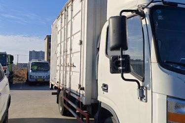二手江淮 新帅铃H330 152马力 4.12米单排厢式售货车(国五) 单桥 安徽康明斯二手载货车 蓝牌图片
