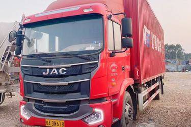 二手江淮 格尔发A5W重卡 270马力 6X2 9.5米厢式载货车(国五) 前四后四 玉柴二手载货车 黄牌