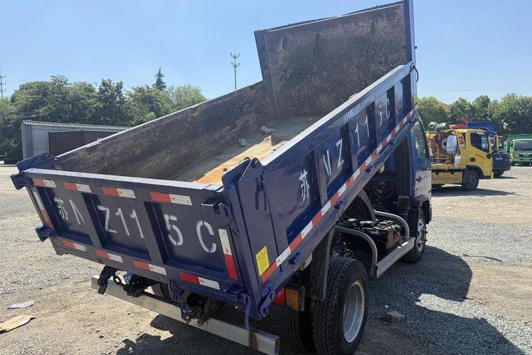 二手福田瑞沃 120马力 自卸车