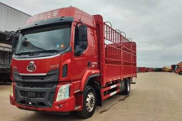 二手东风柳汽 乘龙H5中卡 240马力 4X2 6.8米仓栅式载货车(国五) 单桥 玉柴二手载货车 黄牌图片