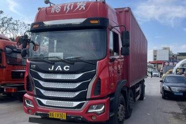 二手江淮 格尔发K5X重卡 240马力 6X2 7.8米厢式载货车(国五) 前四后四 玉柴二手载货车 黄牌图片