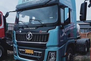 二手13米x2.5米 1轴 车辆运输半挂车
