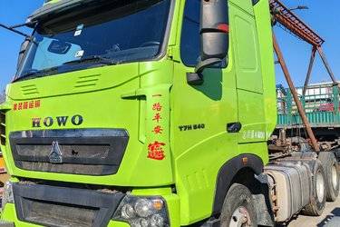 二手中国重汽 HOWO T7H重卡 540马力 6X4牵引车(国五) 双驱 曼二手牵引车 黄牌图片
