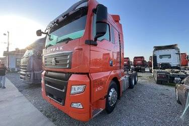 二手中国重汽 汕德卡SITRAK G7重卡 480马力 6X4牵引车(国五) 双驱 曼二手牵引车 黄牌