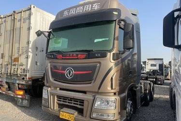 二手东风商用车 天龙旗舰KX 2018款 560马力 6X4牵引车(国五) 双驱 康明斯二手牵引车 黄牌图片