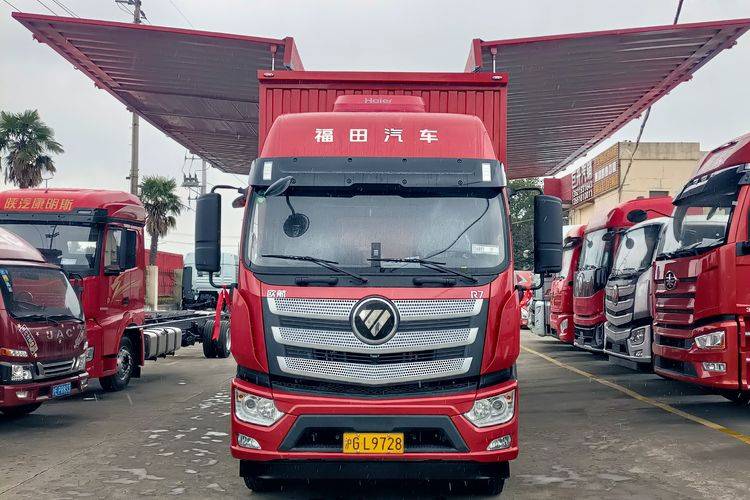 二手福田欧航 240马力 载货车