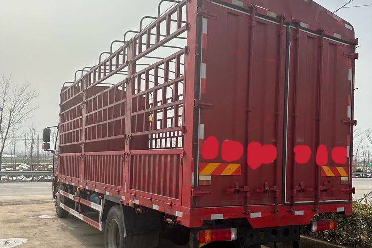 二手一汽解放 240马力 载货车